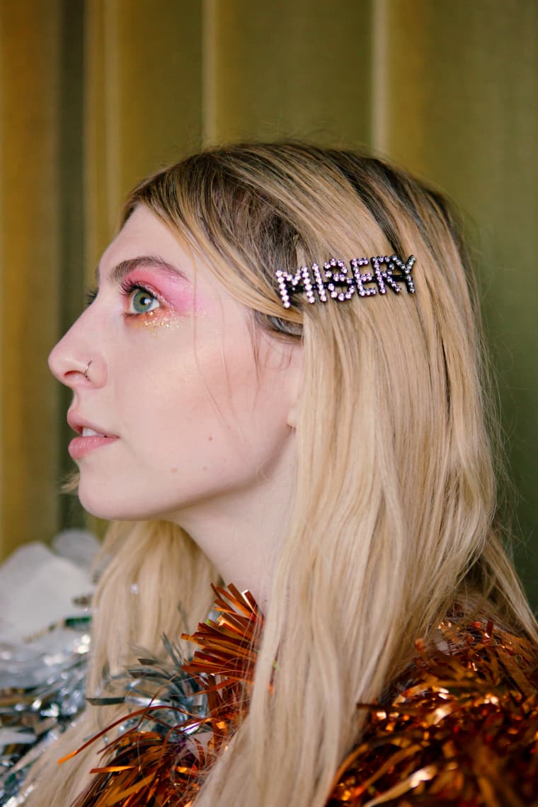 31 reflective and radiating looks to try this spring