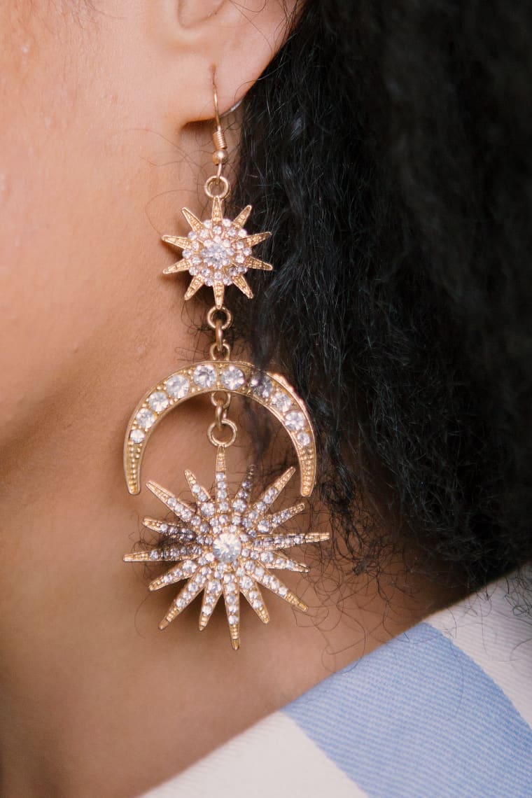 31 reflective and radiating looks to try this spring